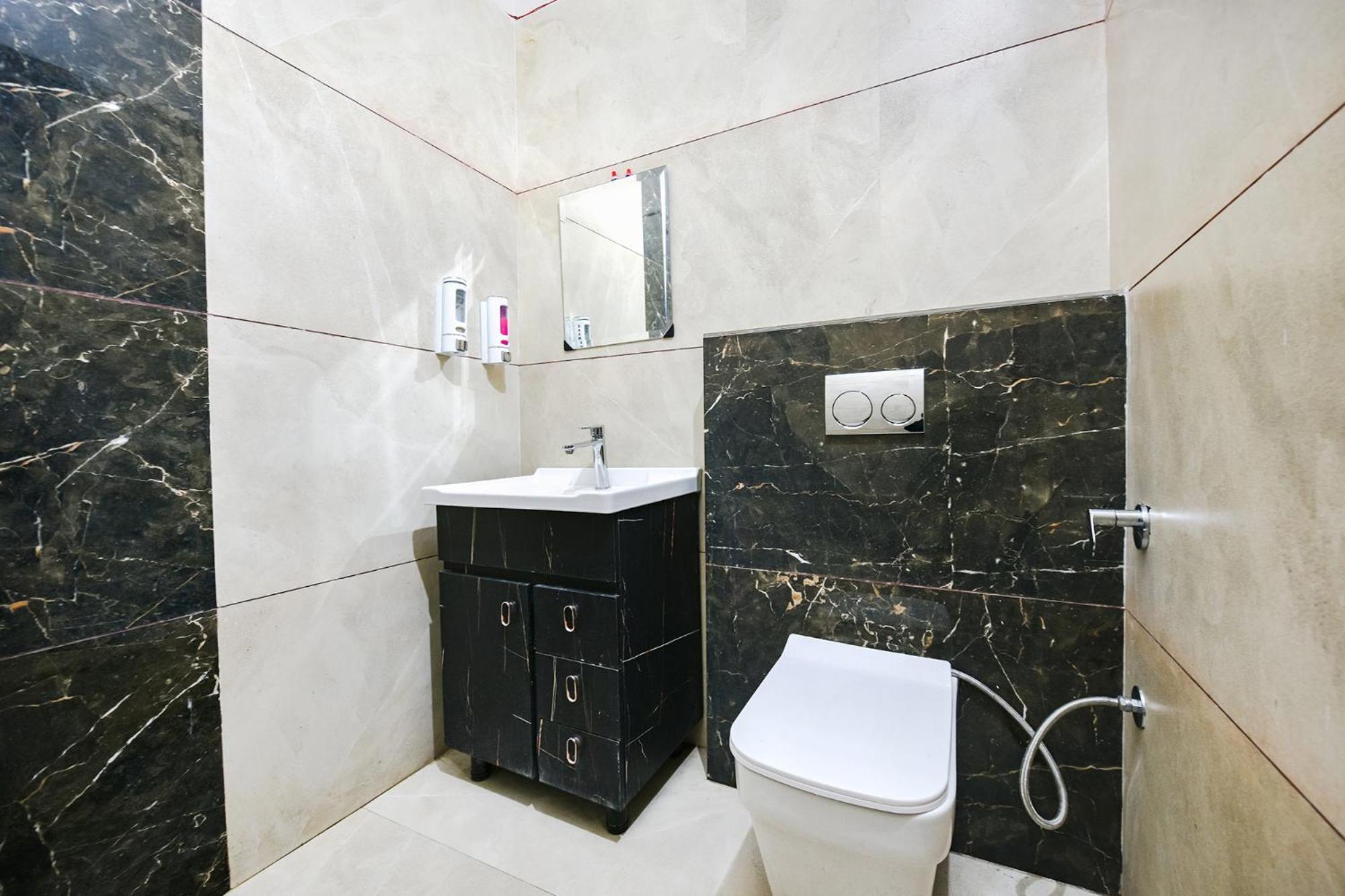 Fabhotel K9 Stay Ludhiana Exterior foto